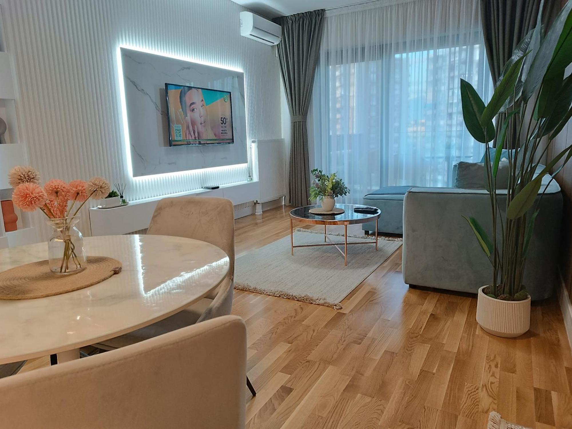 Nina Apartment Diamond Limak Skopje Buitenkant foto
