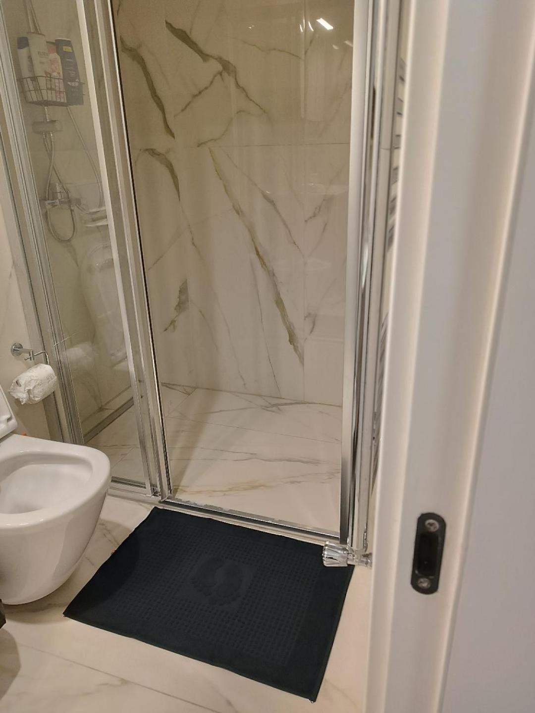 Nina Apartment Diamond Limak Skopje Buitenkant foto